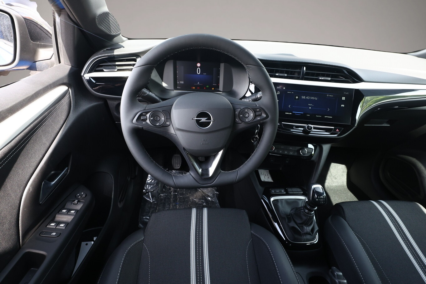 Opel Corsa (10/2025, Benzin)