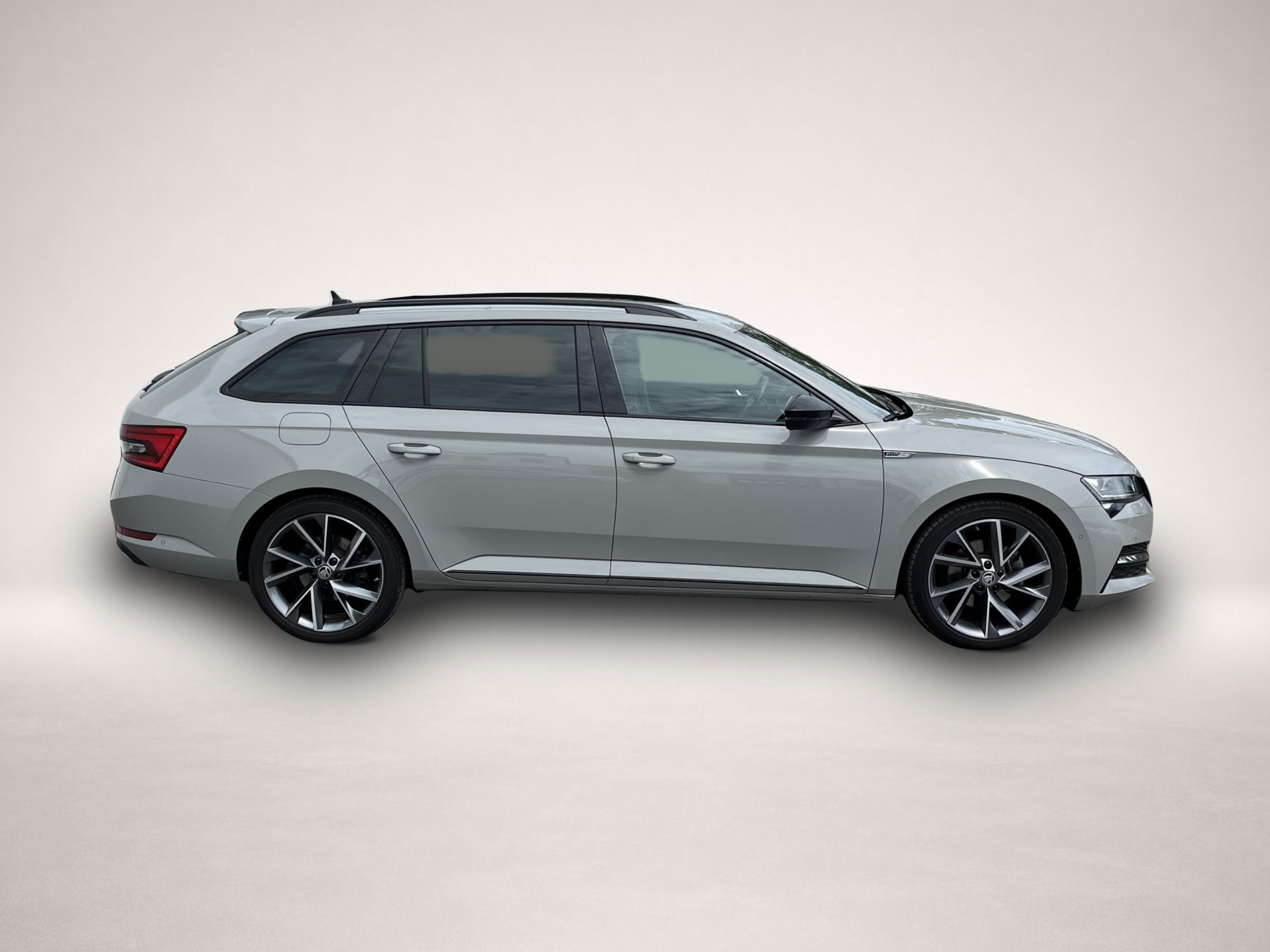 Skoda Superb (02/2022, Diesel)