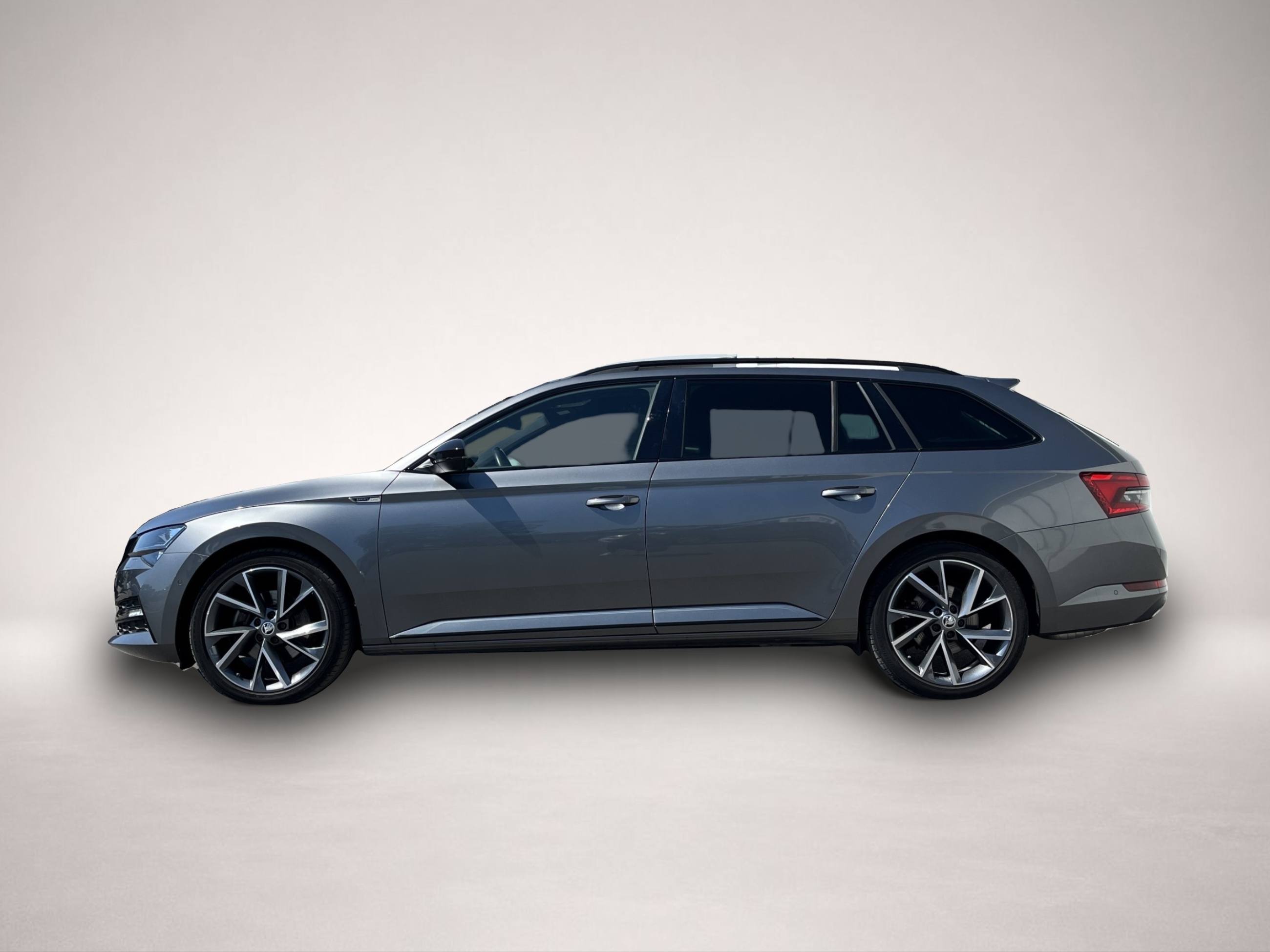 Skoda Superb (04/2023, )