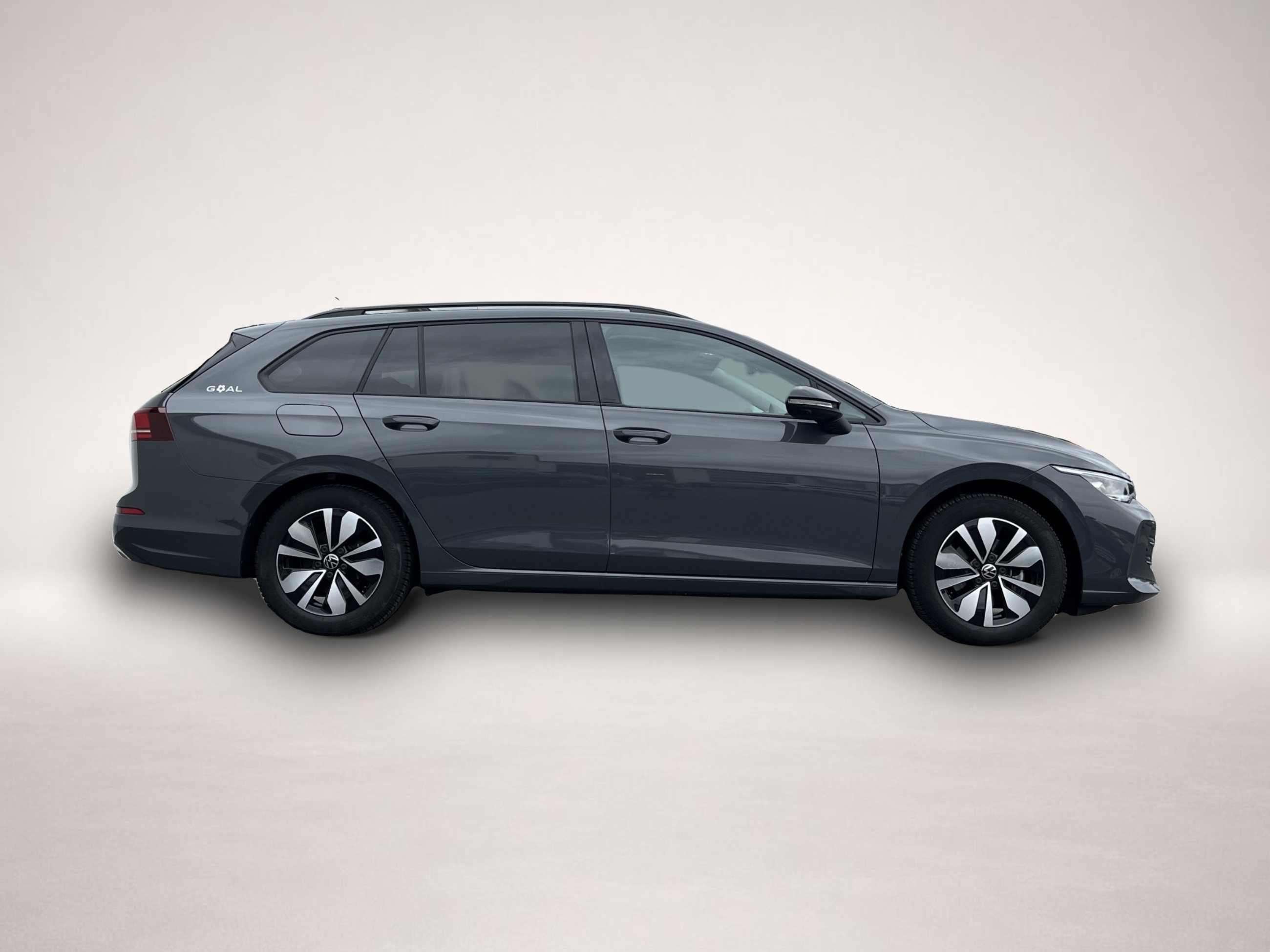 Volkswagen Golf (11/2025, )