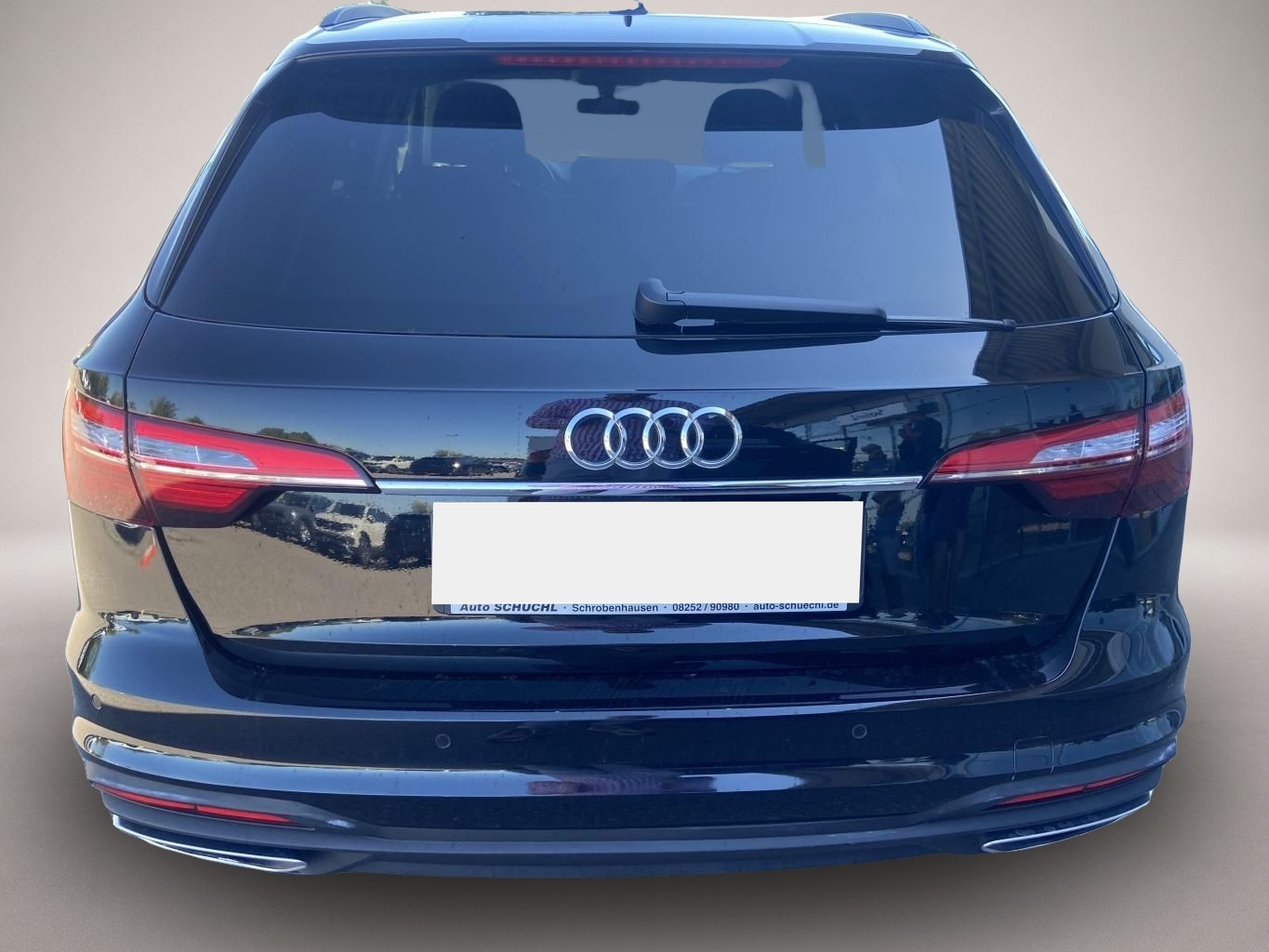 Audi A4 (08/2022, )