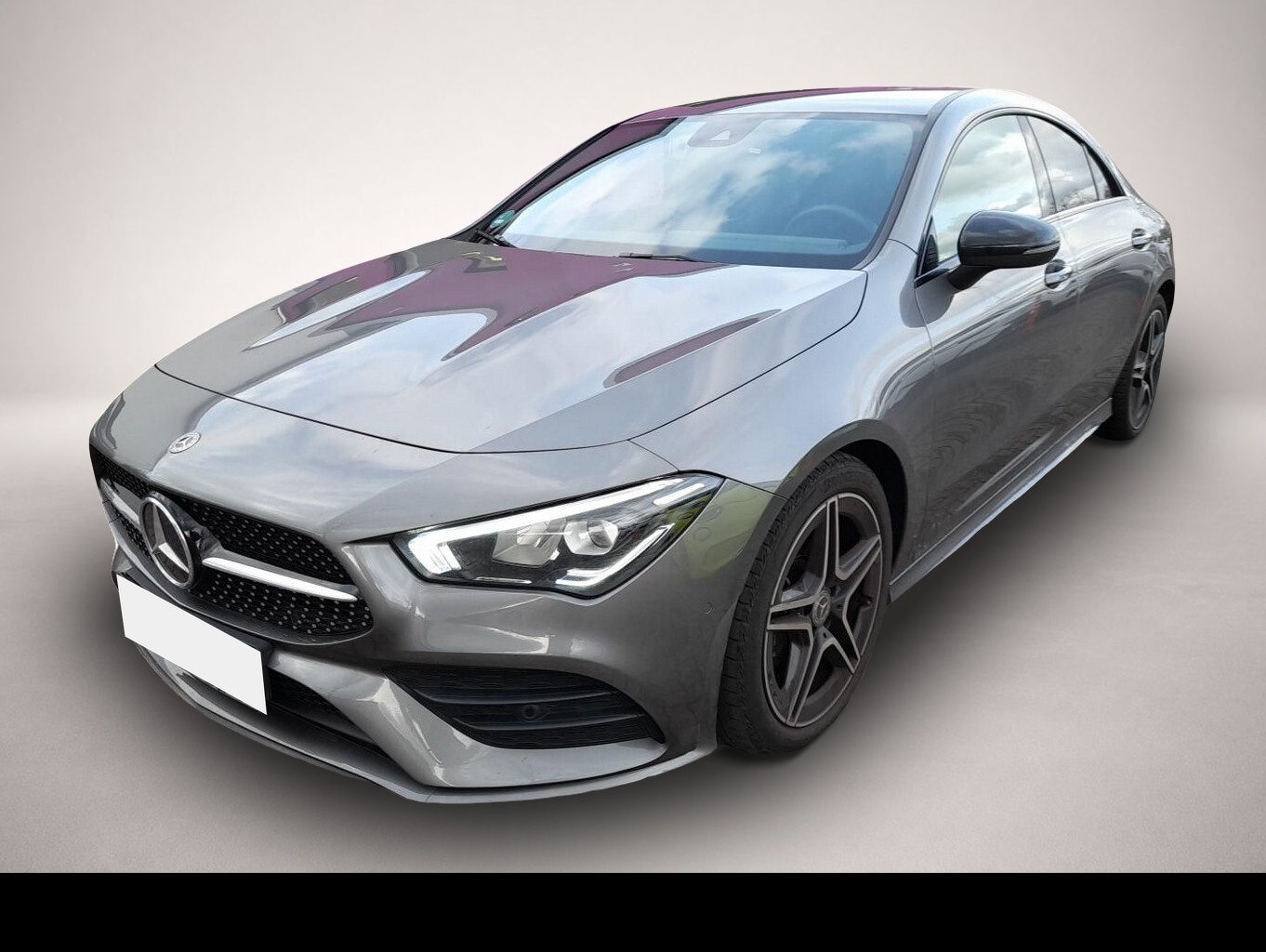 Mercedes-Benz CLA 200 (12/2022, Benzin)