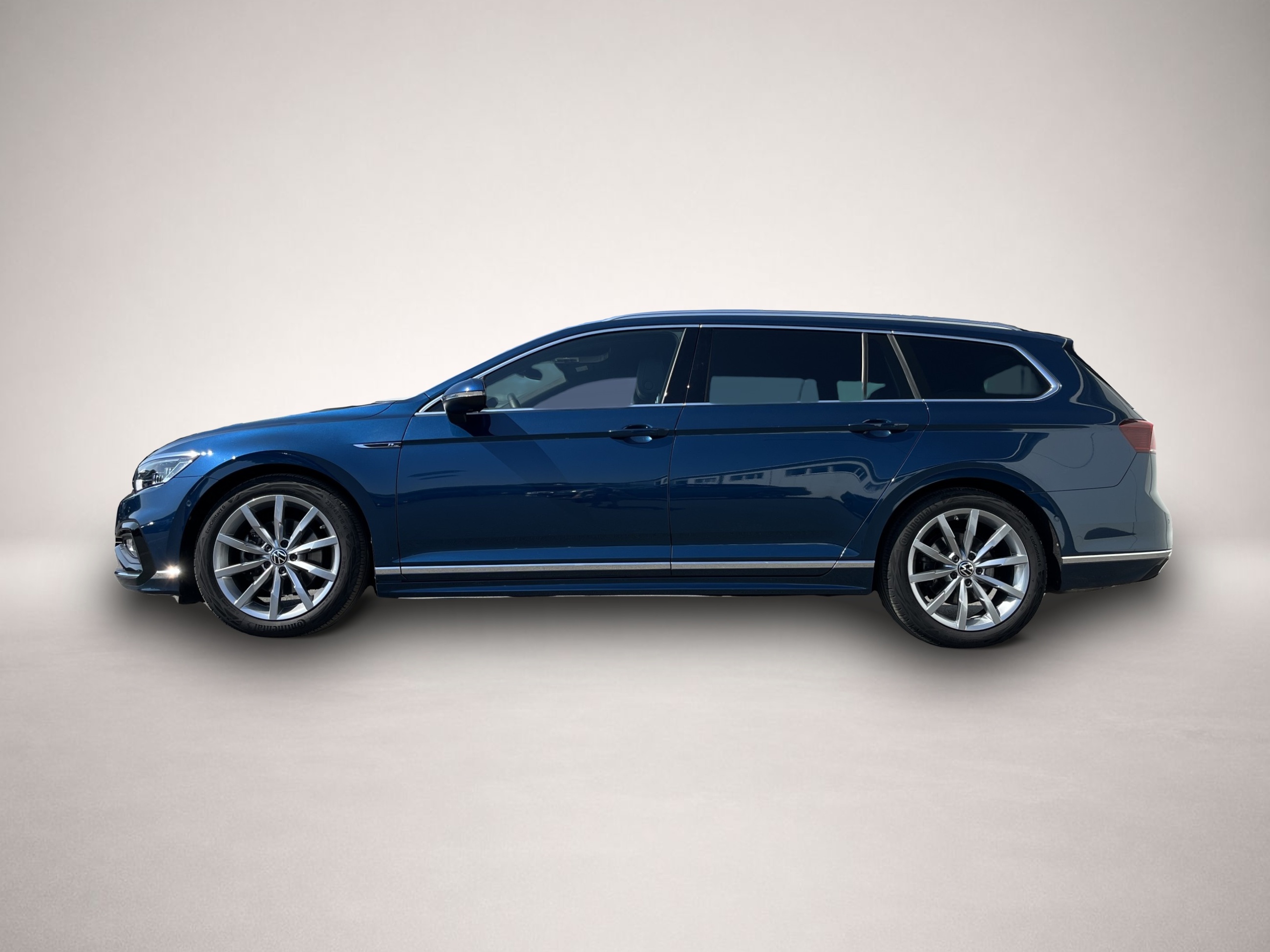 Volkswagen Passat Variant (05/2023, Benzin)