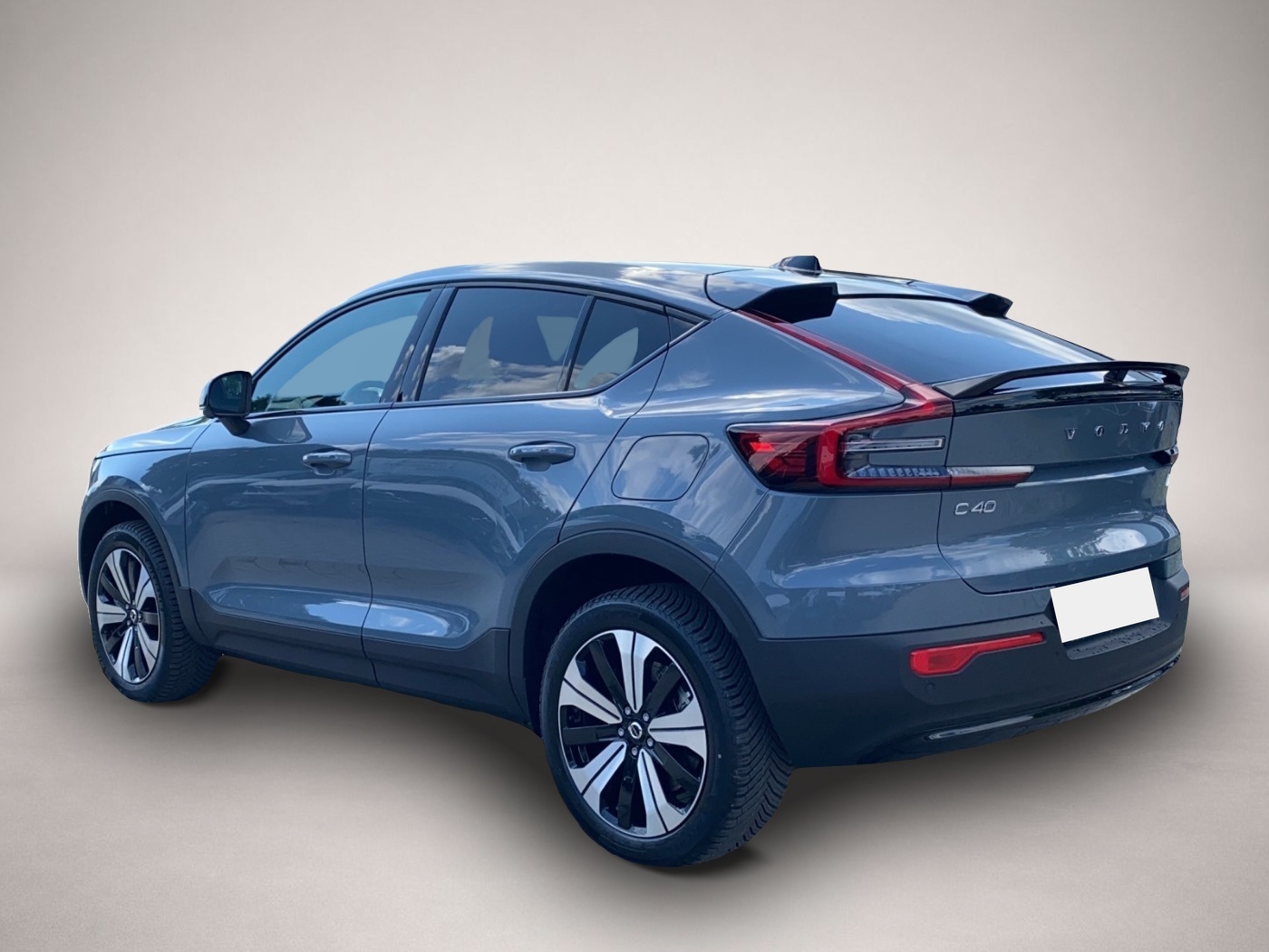 Volvo C40 (06/2023, ELECTRIC)