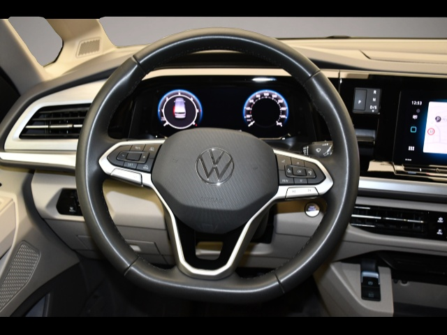 Volkswagen T7 Multivan (08/2025, )