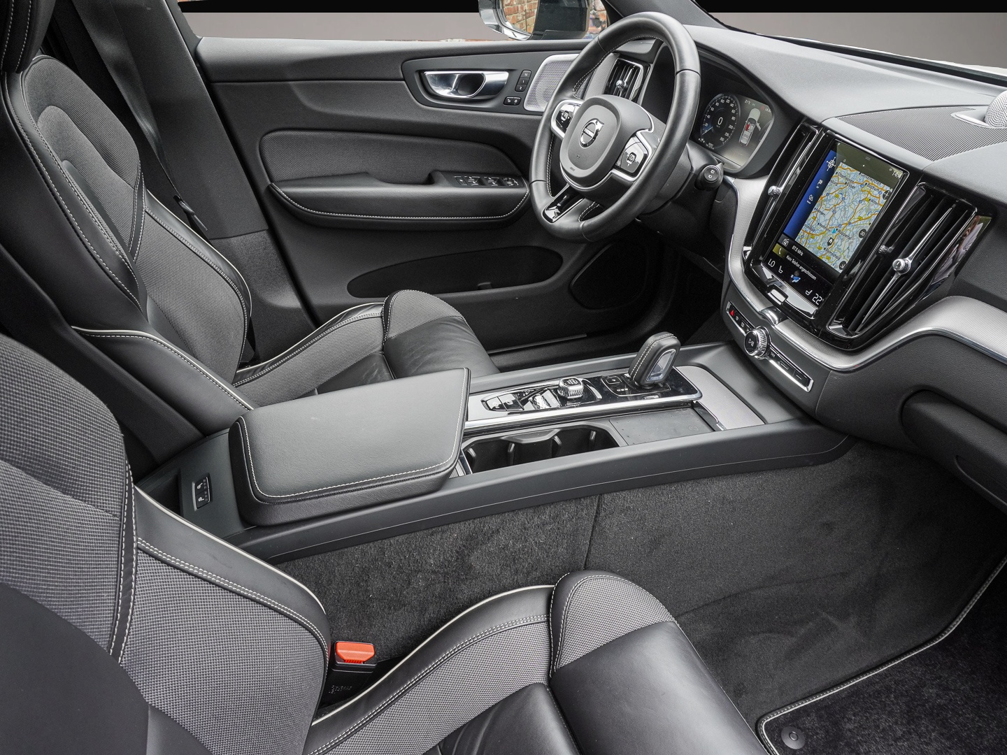 Volvo XC60 (12/2020, Diesel)
