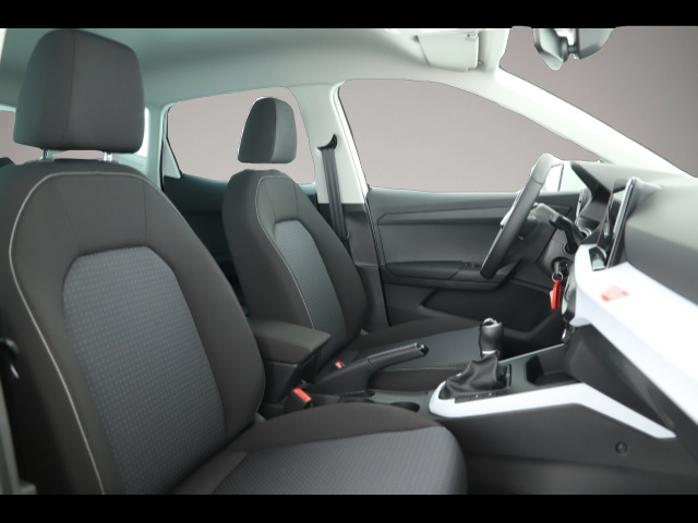 Seat Arona (10/2025, Benzin)