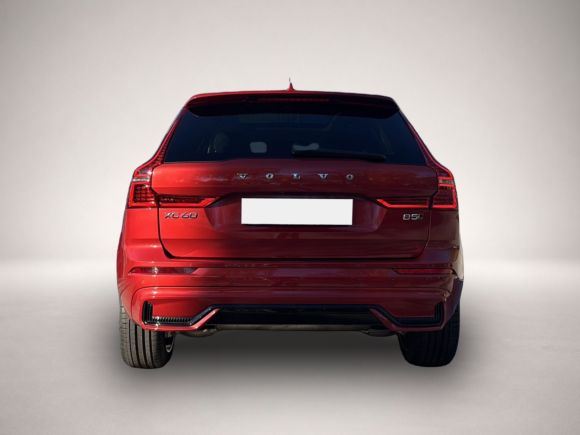 Volvo XC60 (02/2025, Benzin)