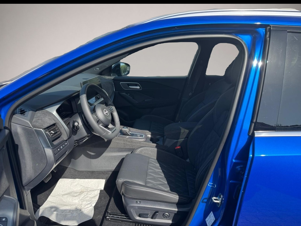 Nissan Qashqai (06/2026, Benzin)