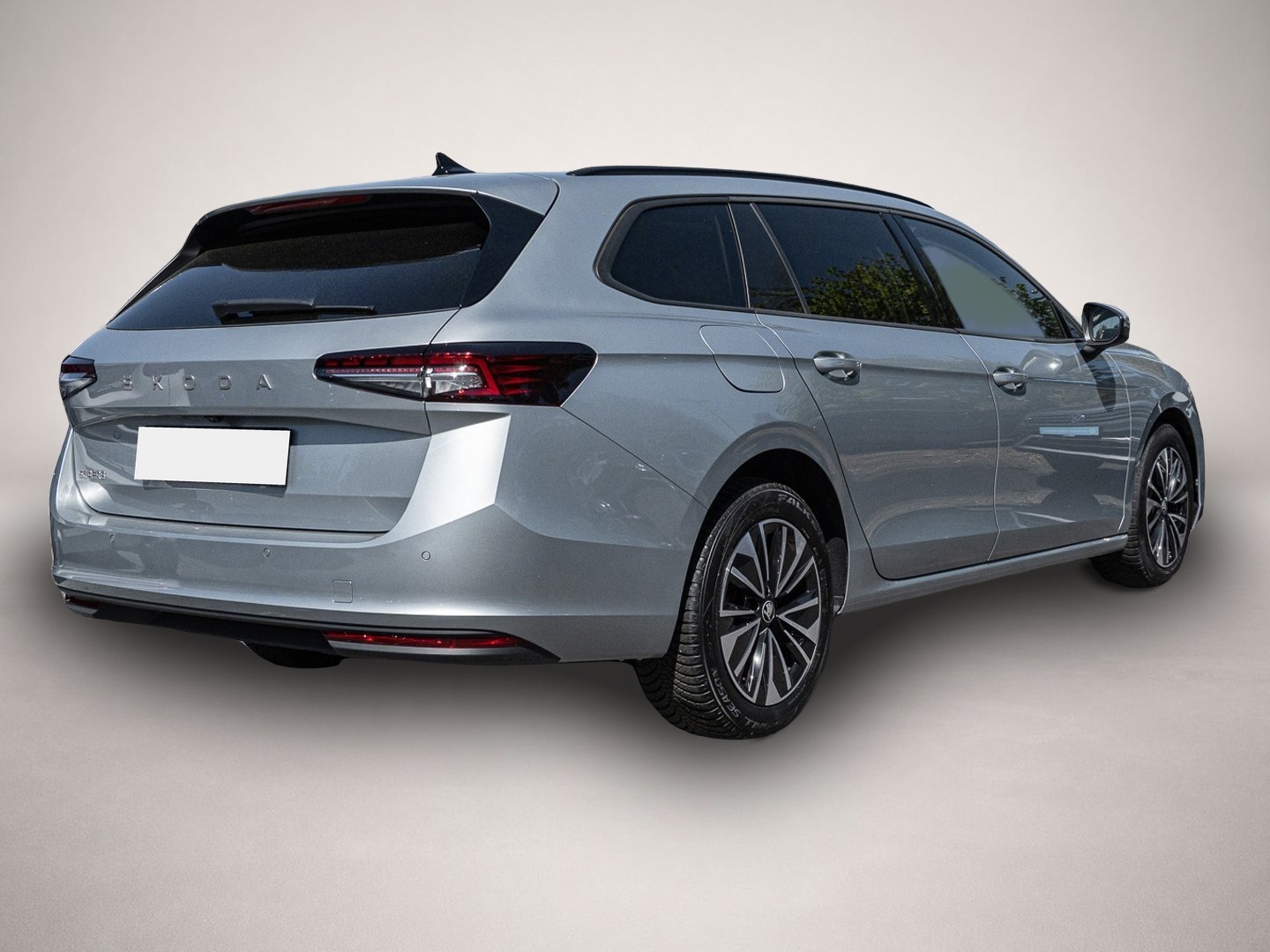 Skoda Superb (06/2025, )