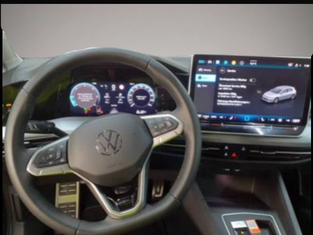 Volkswagen Golf (10/2025, Diesel)