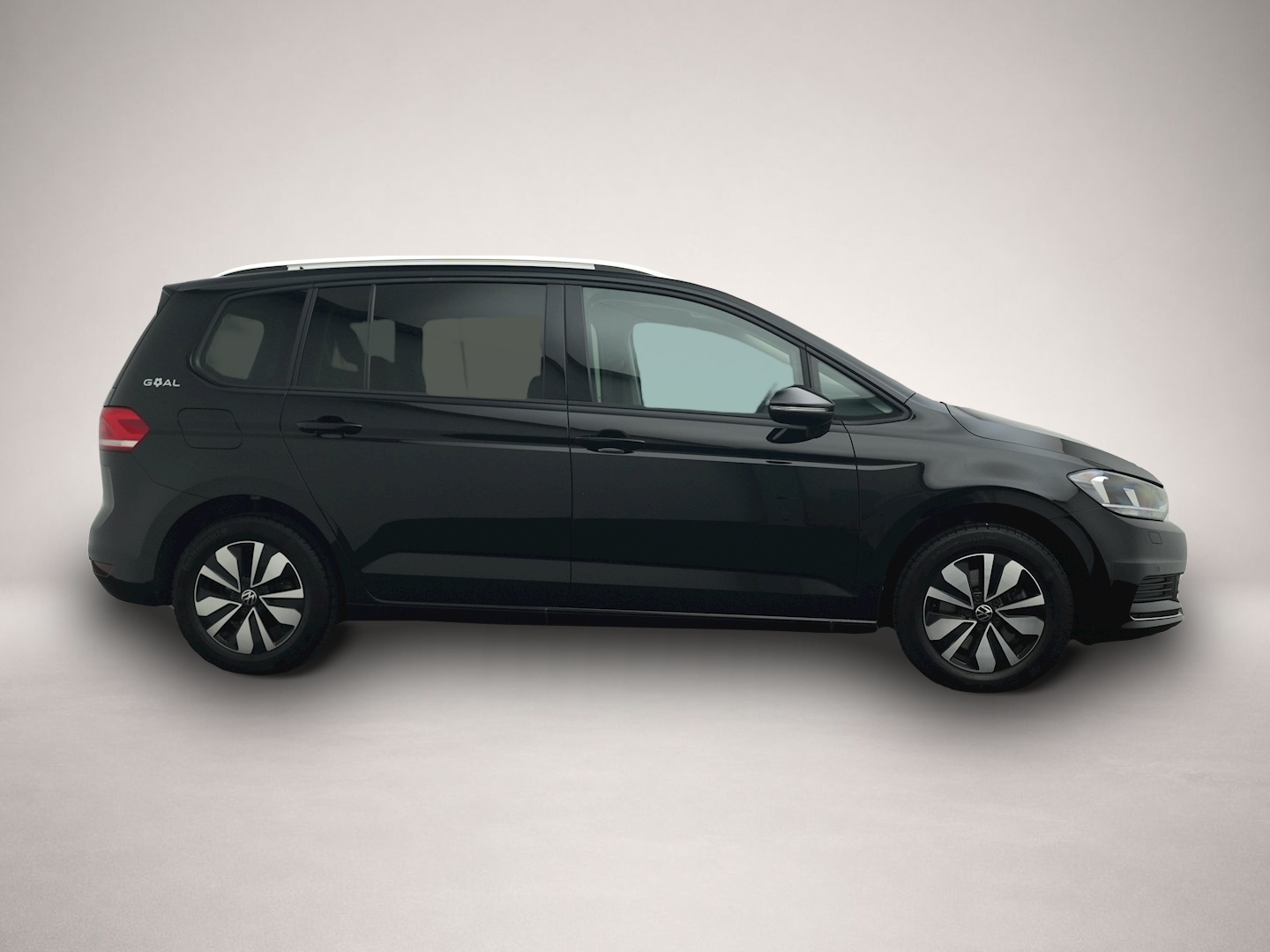 Volkswagen Touran (11/2025, Benzin)