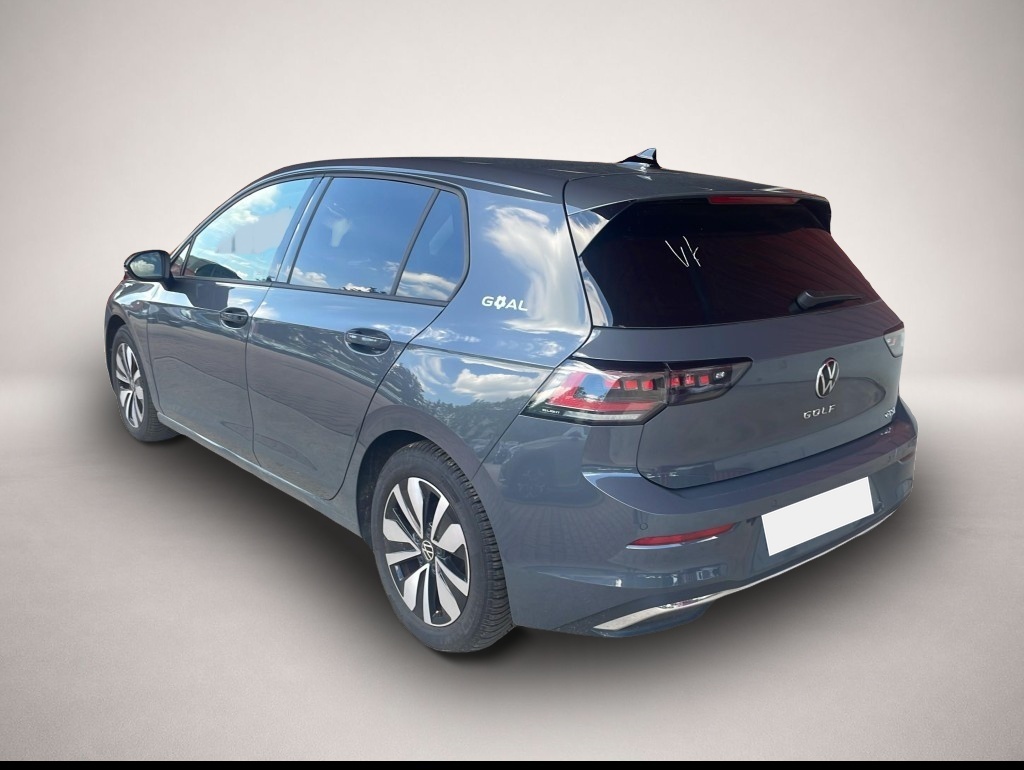 Volkswagen Golf (07/2025, Benzin)