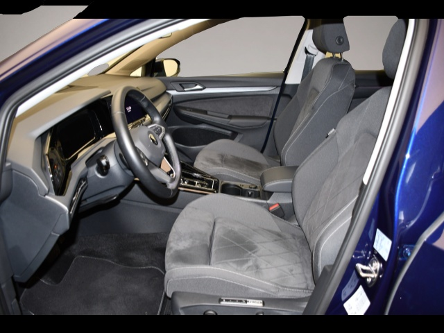 Volkswagen Golf (01/2023, )