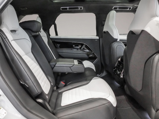 Land-Rover Range Rover Sport (12/2025, Benzin)