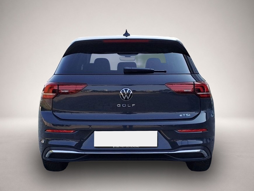 Volkswagen Golf (01/2026, Benzin)