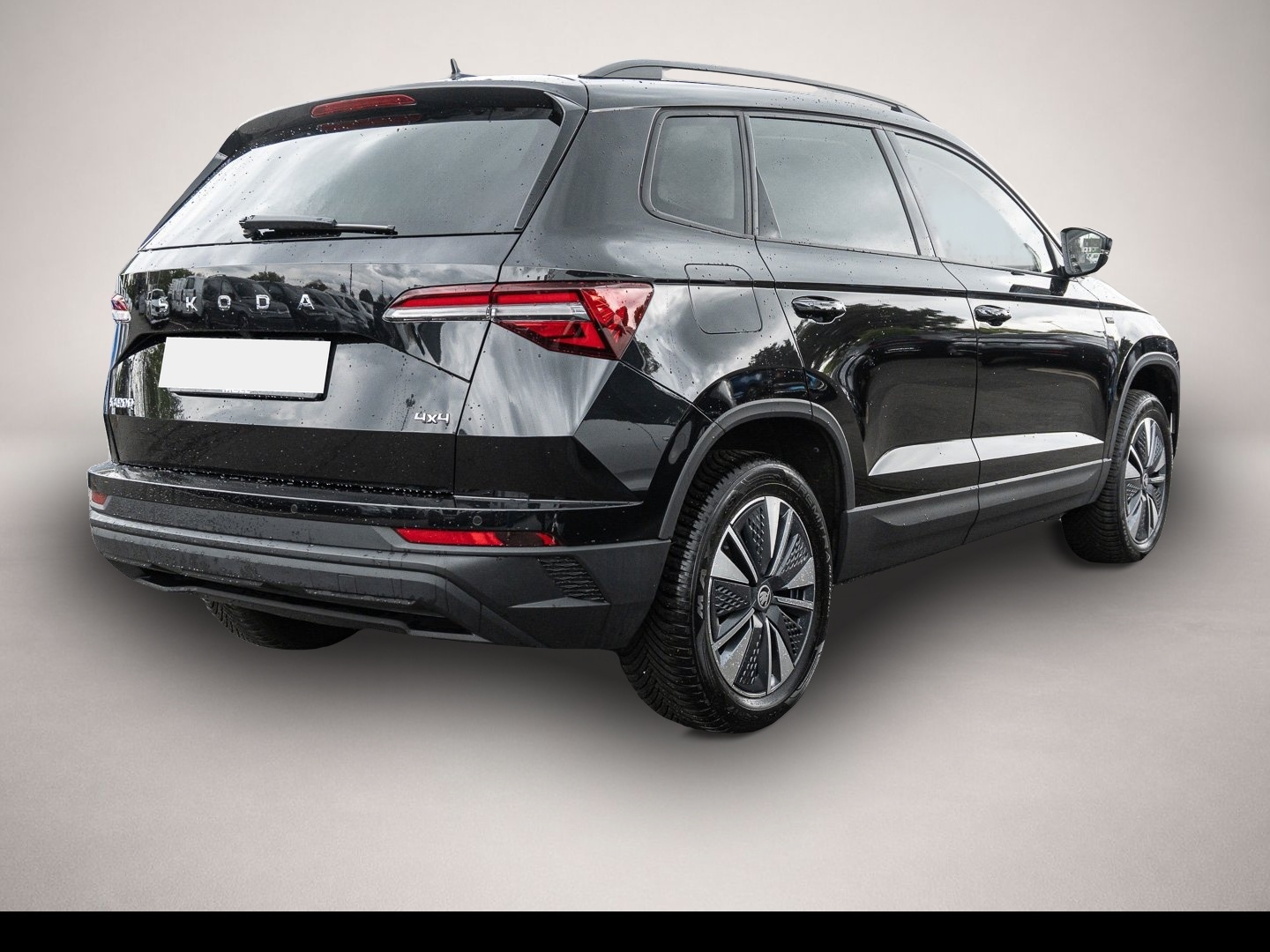 Skoda Karoq (06/2025, )