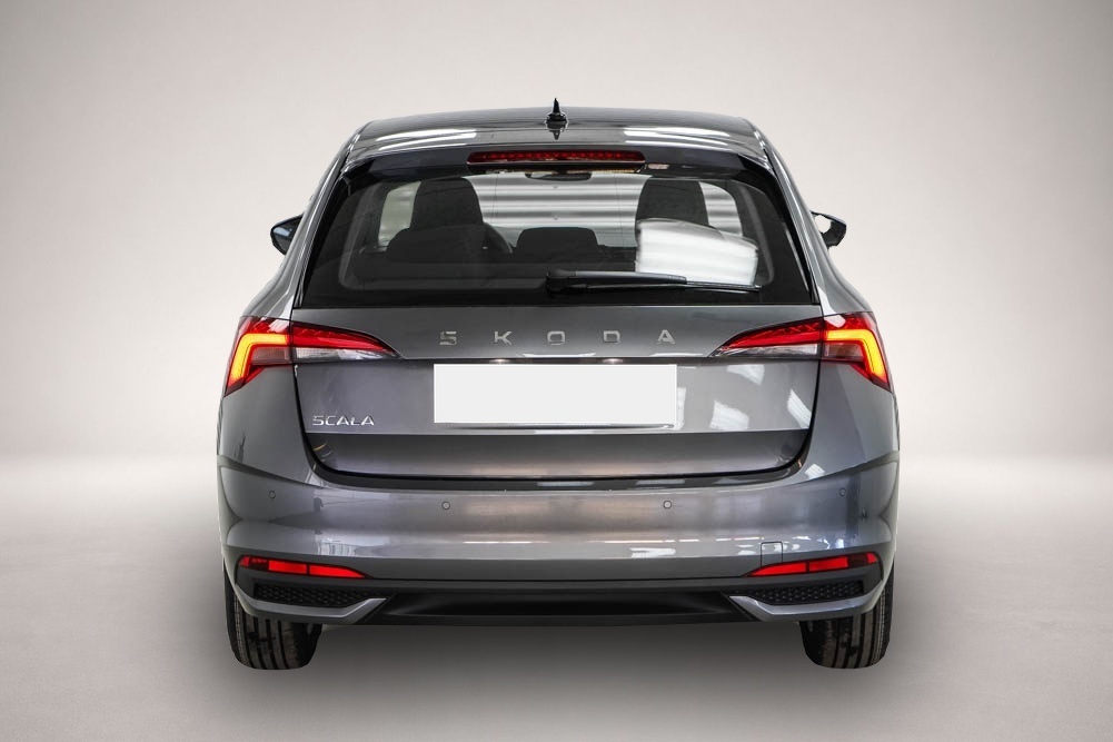 Skoda Scala (01/2026, Benzin)