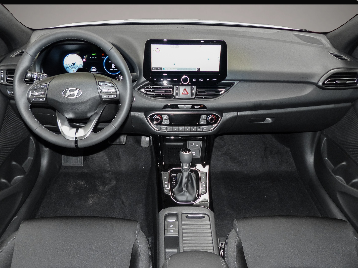 Hyundai i30 (06/2026, Benzin)