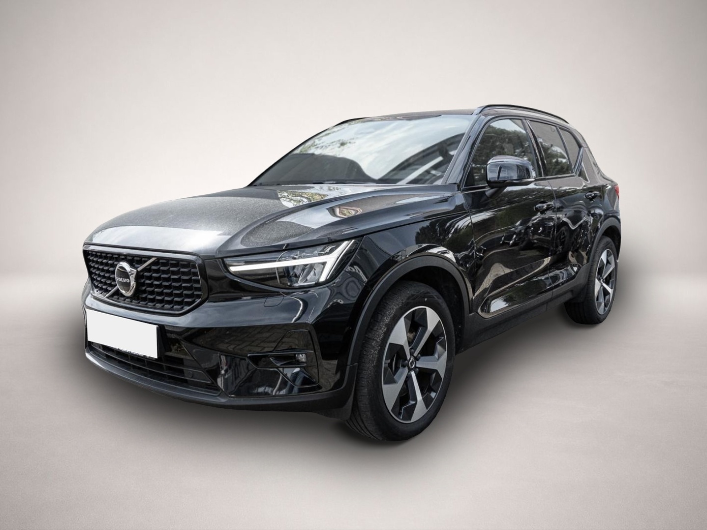 Volvo XC40 (01/2023, Benzin)