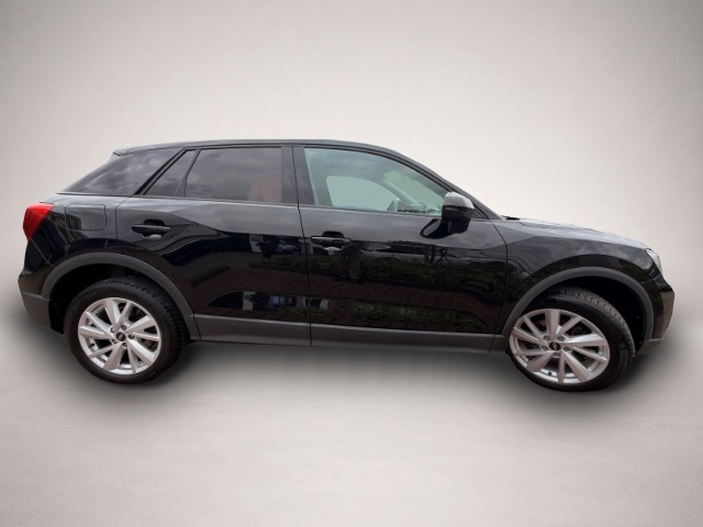 Audi Q2 (08/2022, Benzin)
