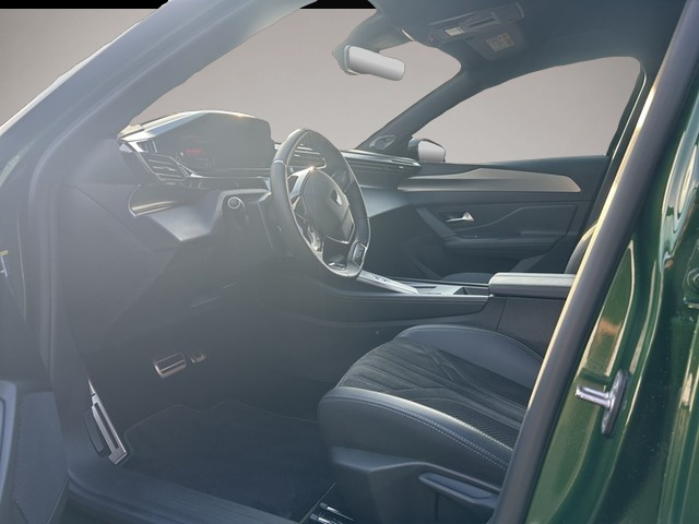 Peugeot 308 (11/2023, Benzin)