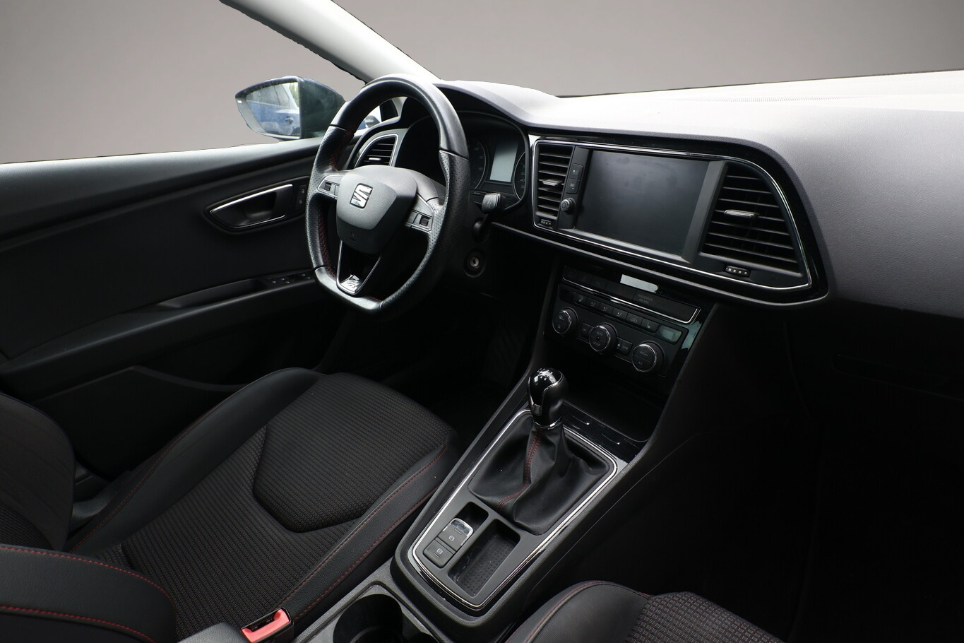 Seat Leon (12/2019, Benzin)