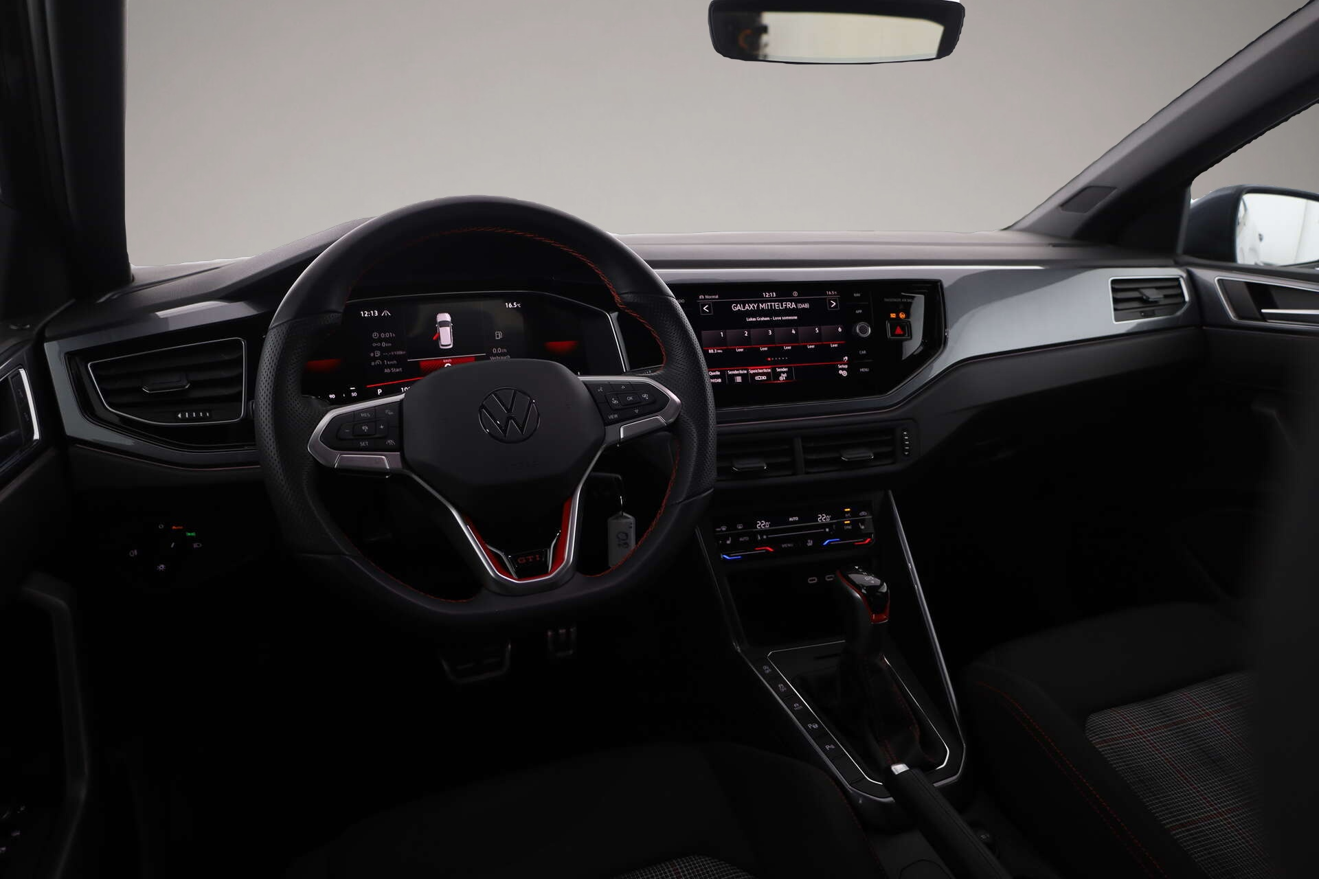 Volkswagen Polo (09/2024, Benzin)