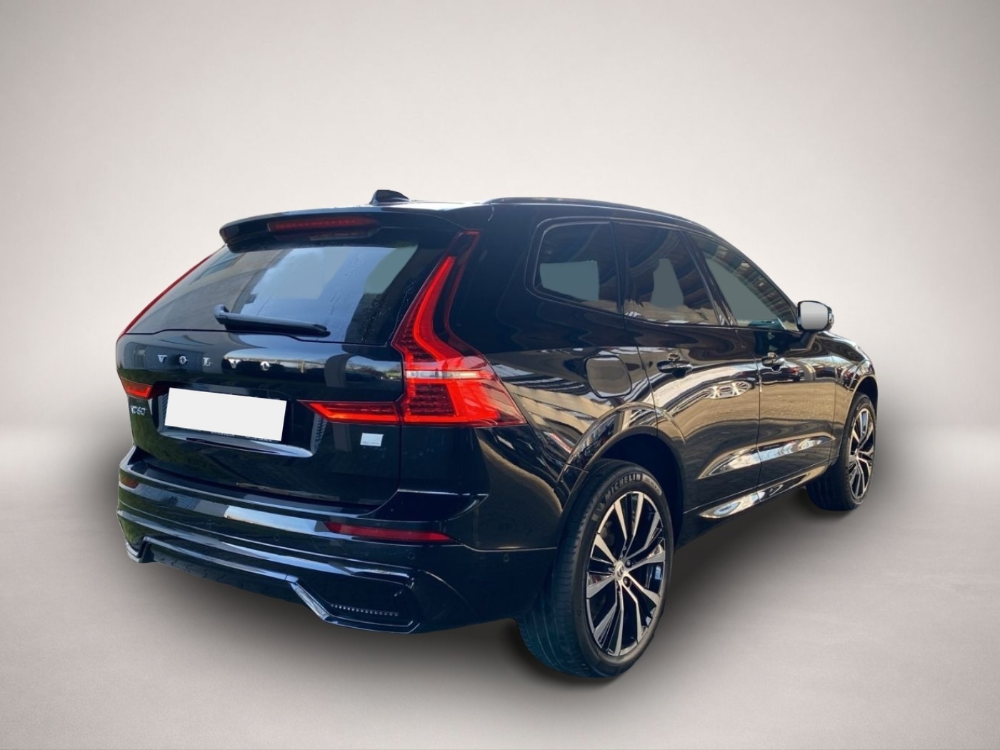 Volvo XC60 (12/2022, )