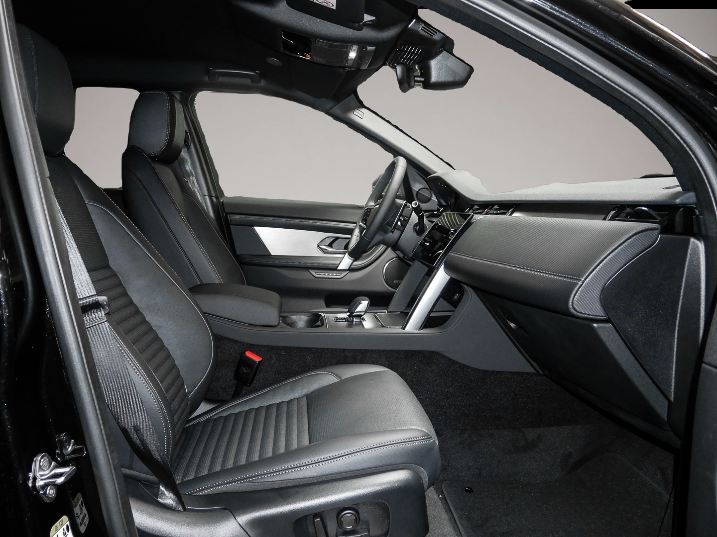 Land-Rover Discovery Sport (10/2024, Hybrid (Benzin/Elektro))