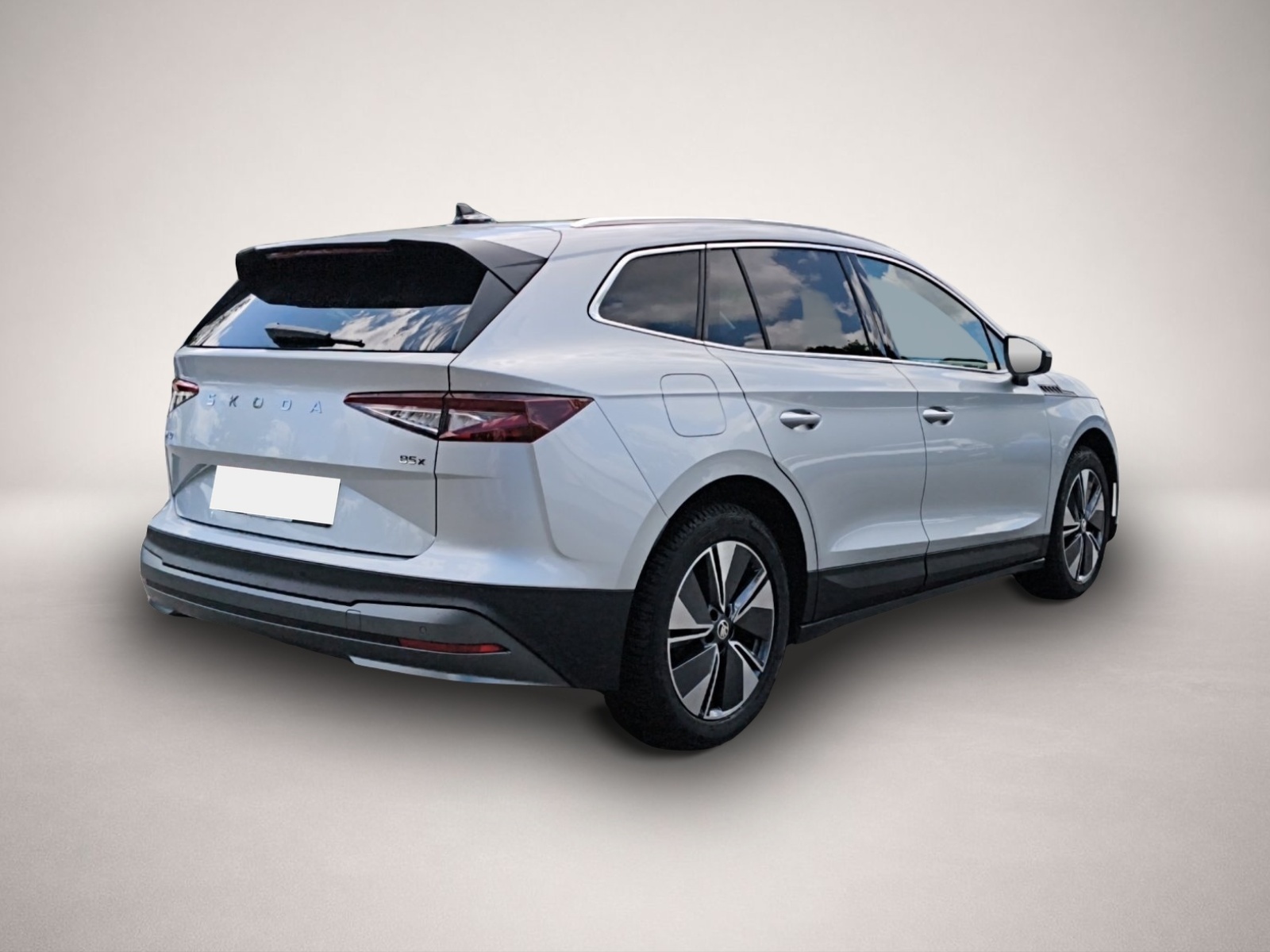 Skoda Enyaq (04/2025, ELECTRIC)