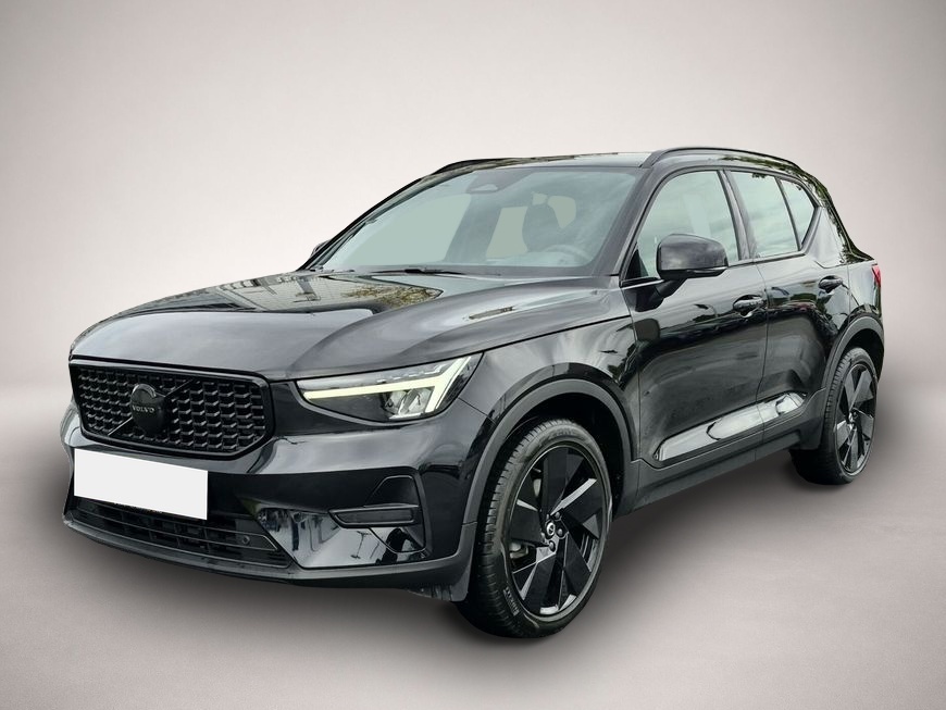 Volvo XC40 (05/2025, Benzin)