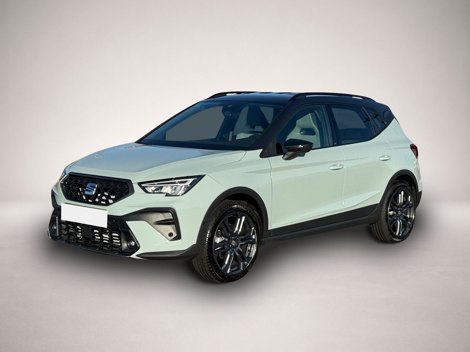 Seat Arona (06/2026, Benzin)