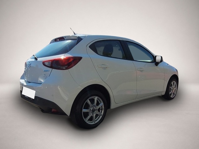 Mazda 2 (01/2017, Benzin)
