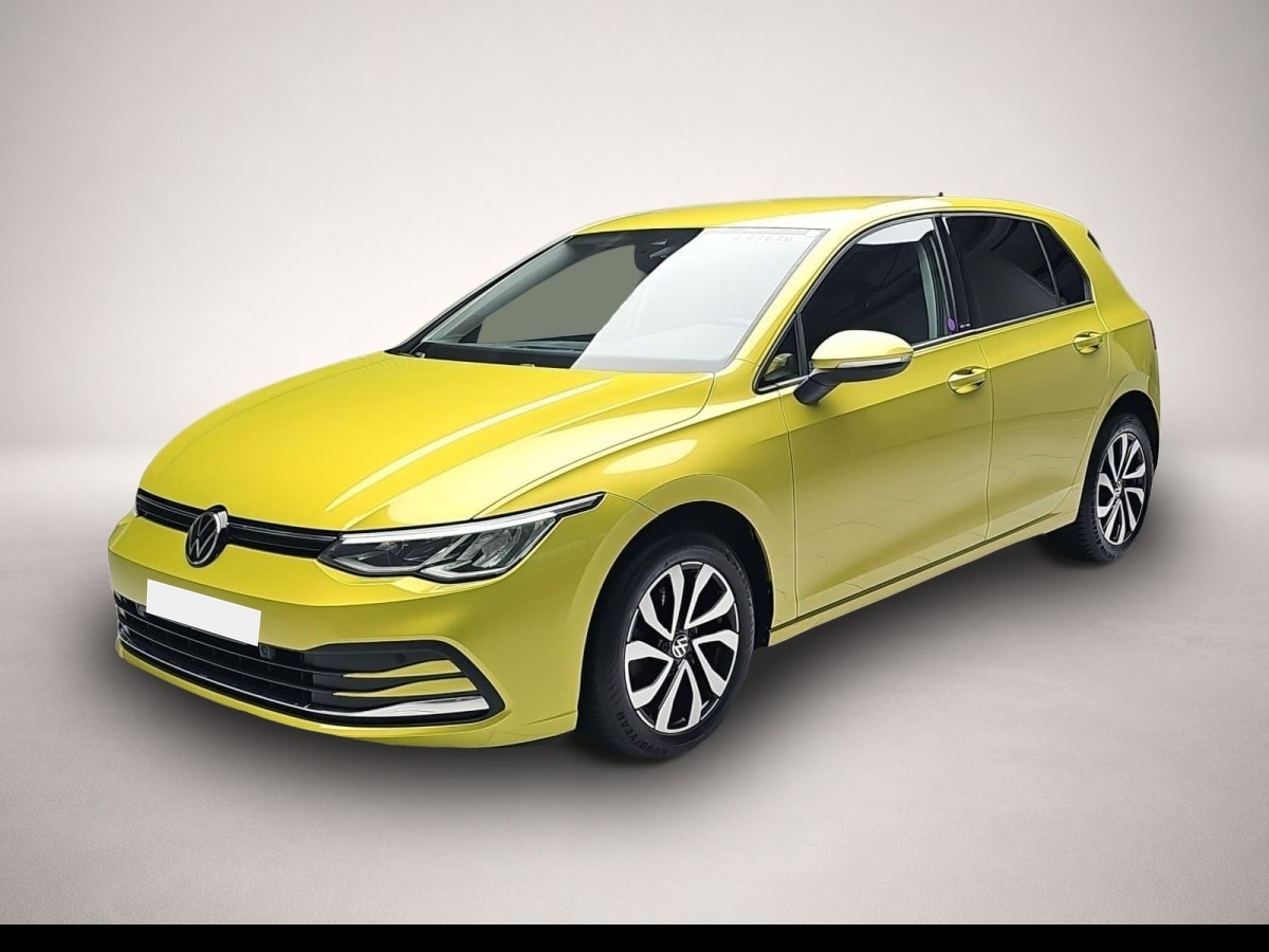 Volkswagen Golf (06/2022, Benzin)