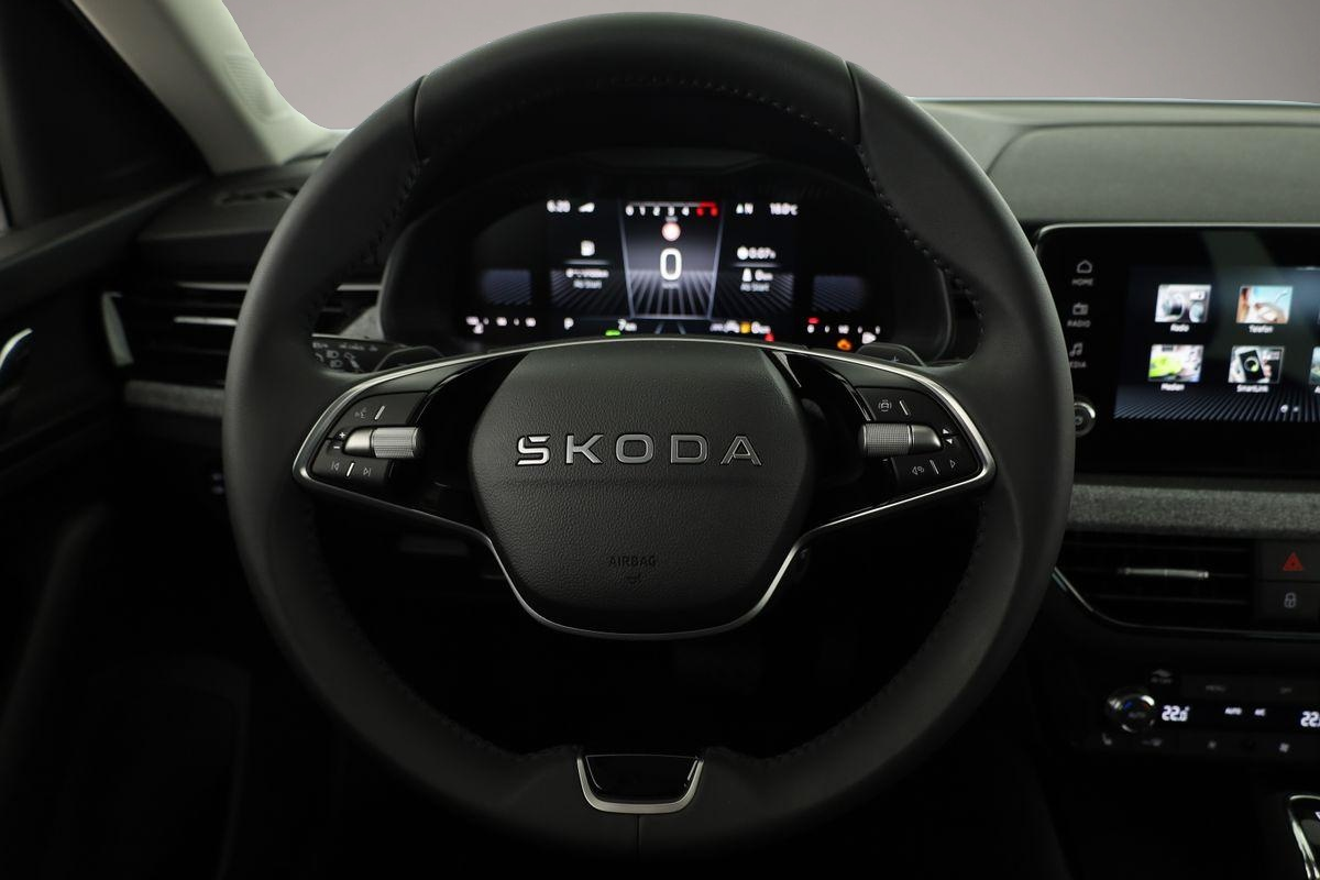 Skoda Kamiq (04/2026, Benzin)