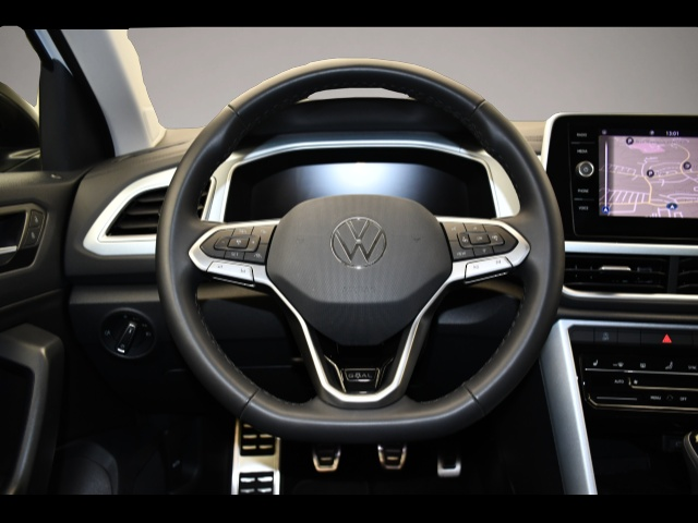 Volkswagen T-Roc (10/2025, )