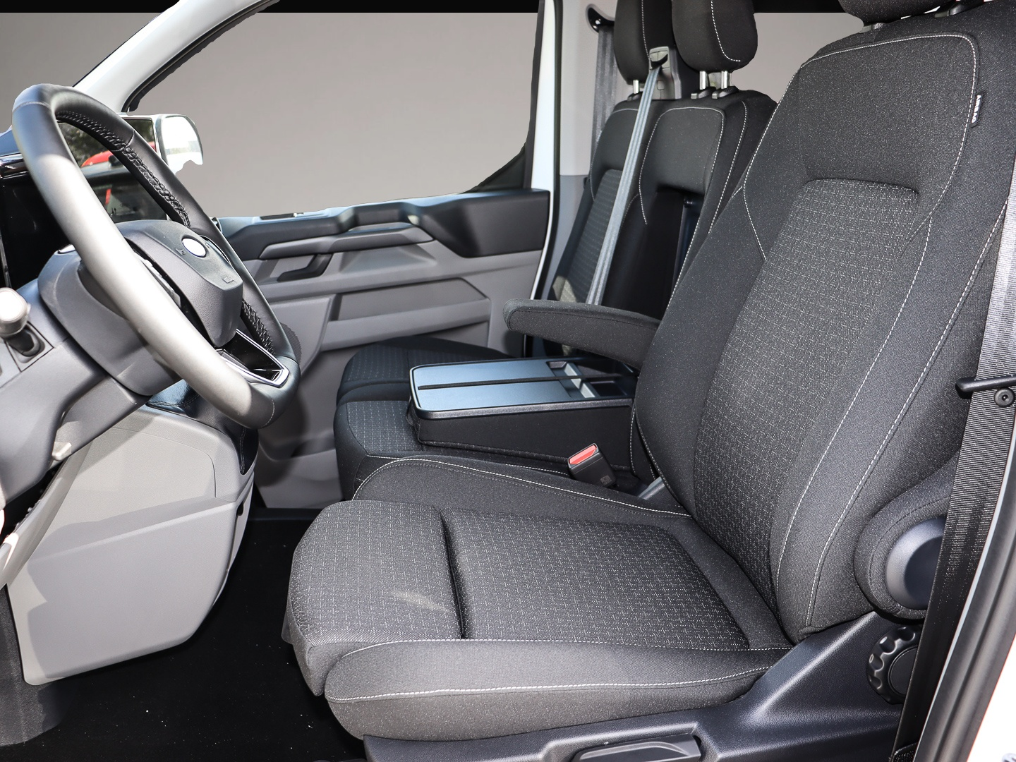 Ford Tourneo Custom (12/2025, Diesel)