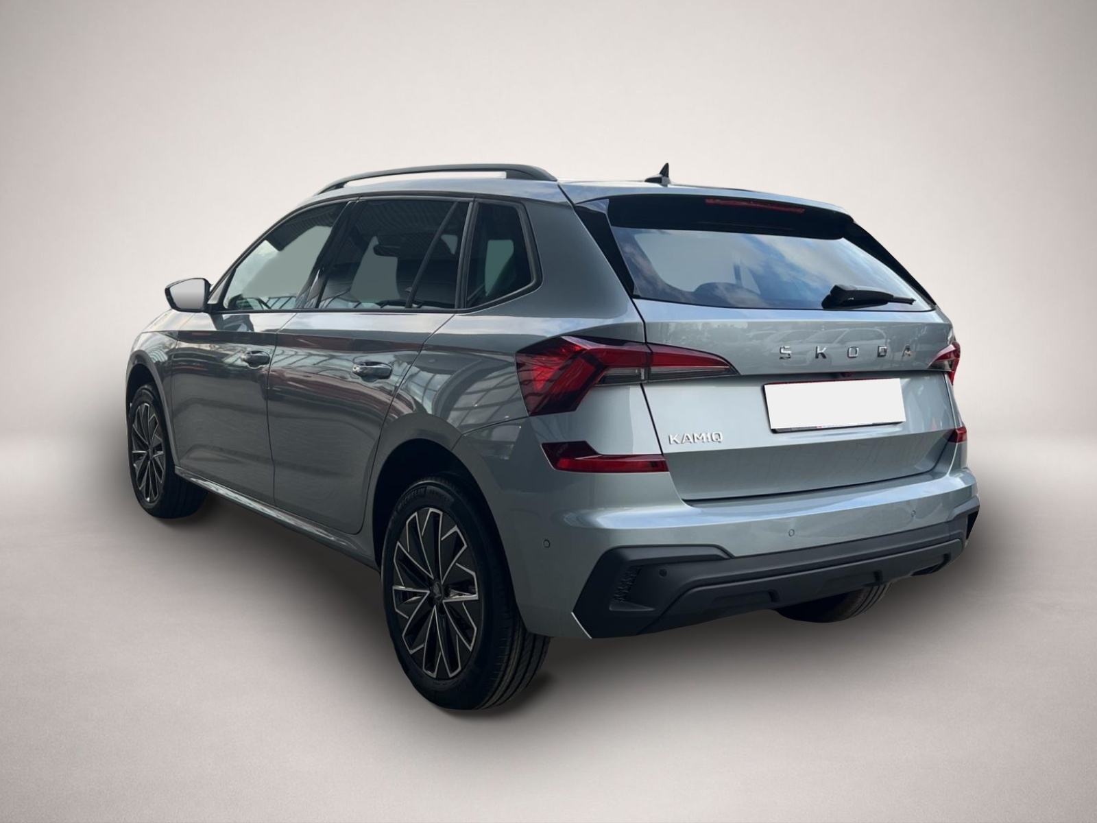 Skoda Kamiq (, Benzin)