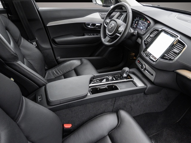 Volvo XC90 (11/2023, Diesel)