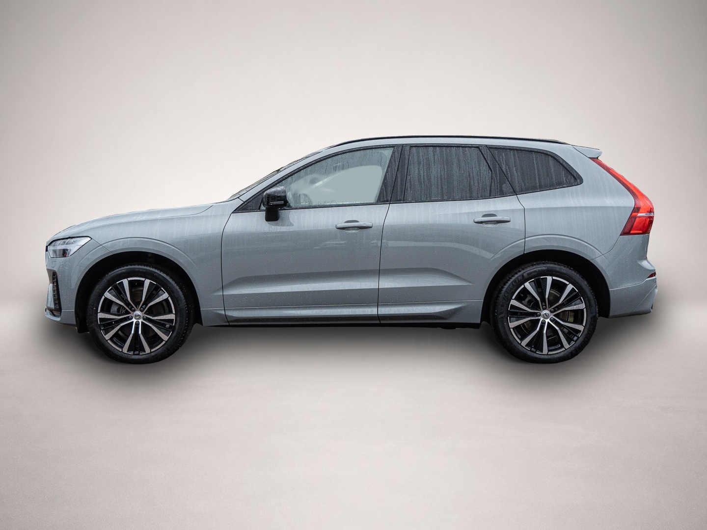 Volvo XC60 (01/2024, Benzin)