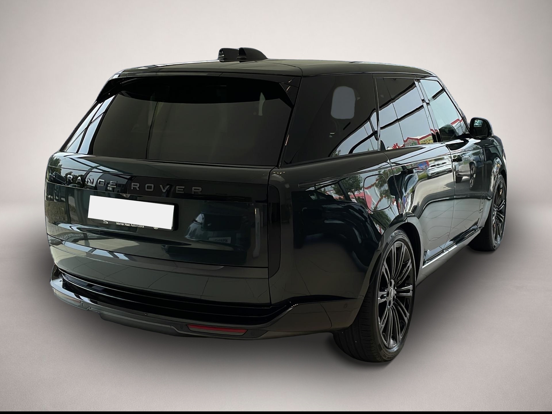Land-Rover Range Rover (07/2025, Benzin)