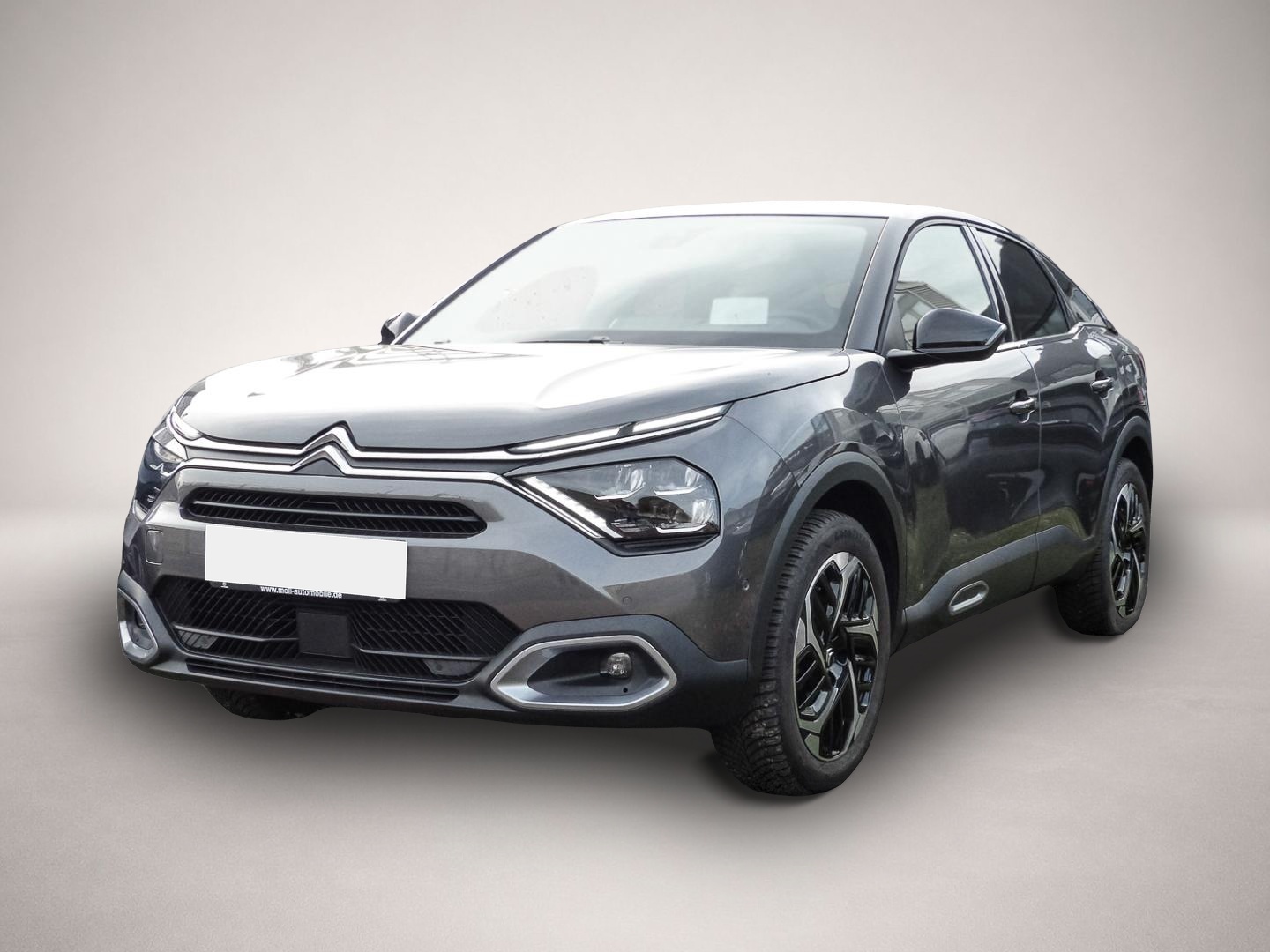 Citroen C4 (10/2023, Benzin)