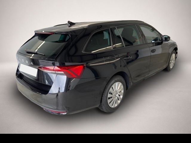 Skoda Octavia (, Benzin)