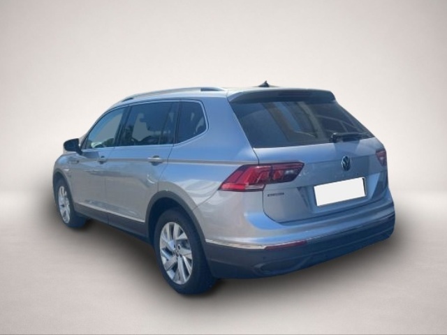 Volkswagen Tiguan Allspace (10/2023, Diesel)