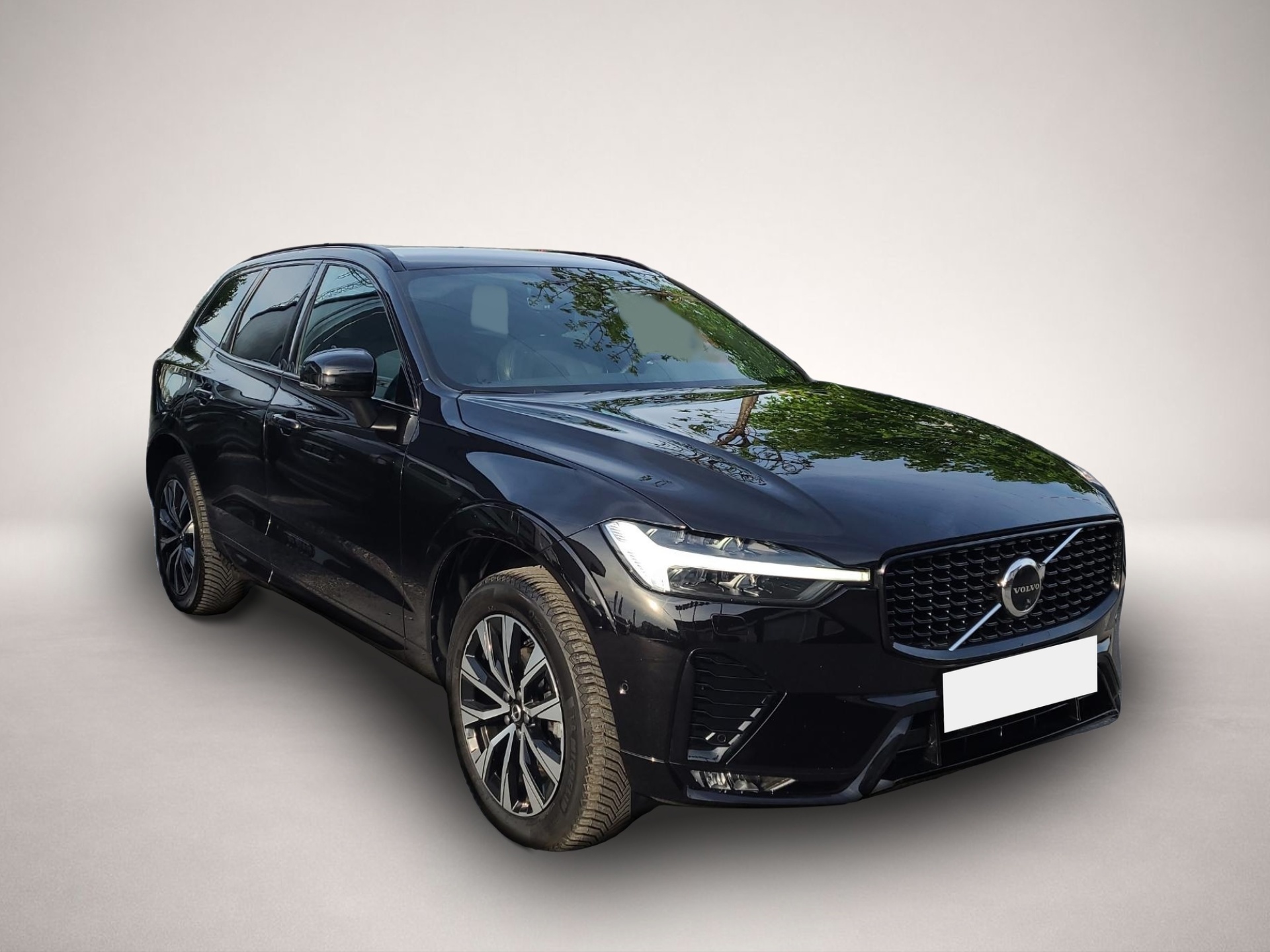Volvo XC60 (02/2025, Benzin)