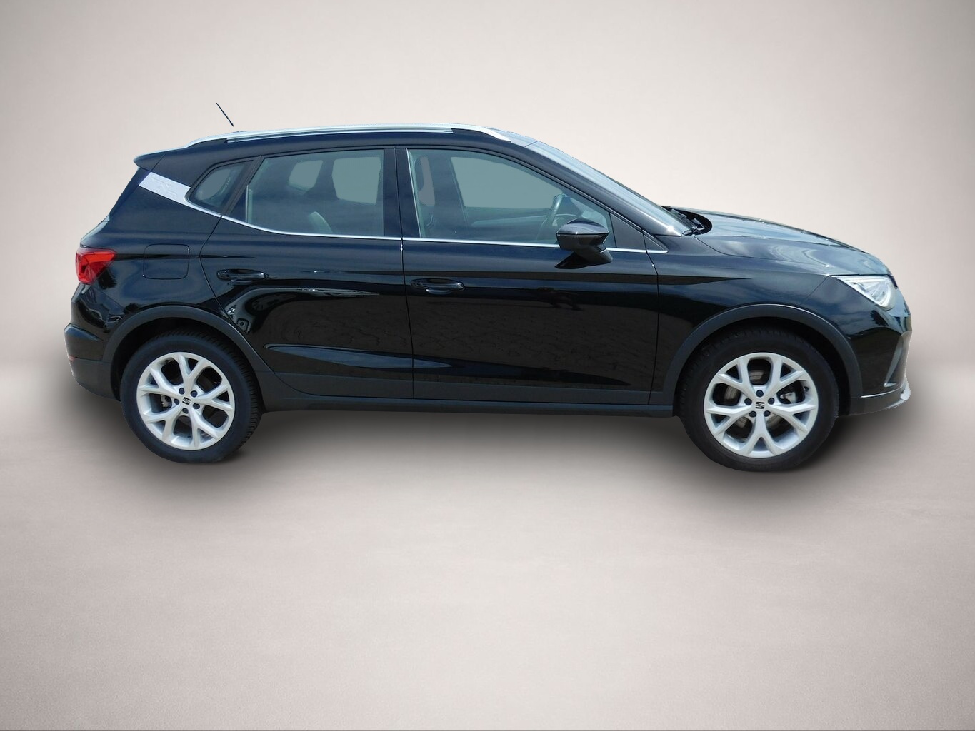 Seat Arona (05/2023, Benzin)
