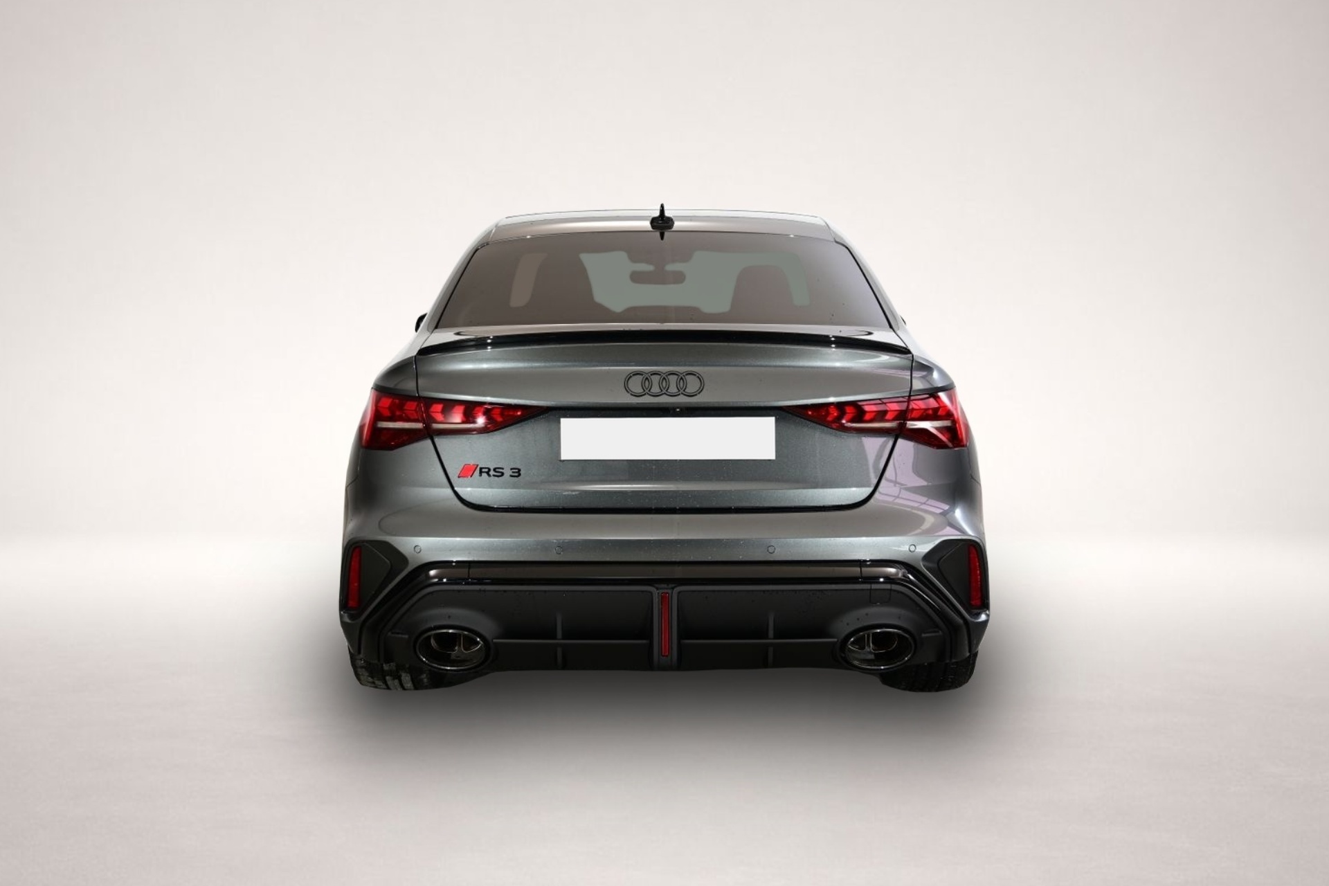 Audi RS3 (04/2026, Benzin)