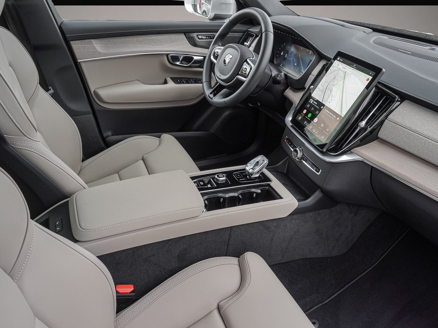 Volvo XC90 (06/2025, Benzin)