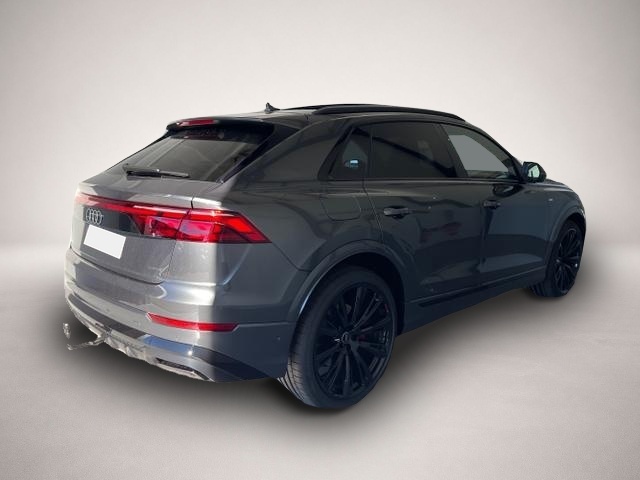 Audi Q8, image 4 of 5